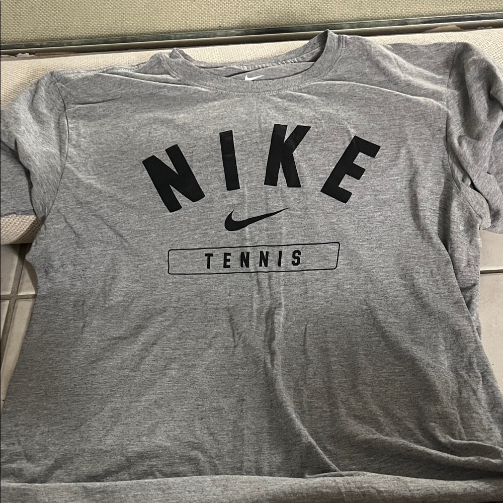 Nike Heather Gray Tennis Tee